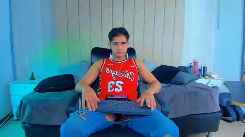 muichiro tokito1 online show from 13, 1, 2025