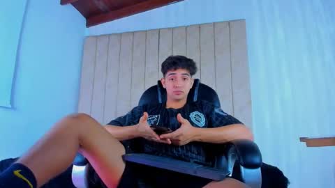 muichiro tokito1 online show from 7, 3, 2025