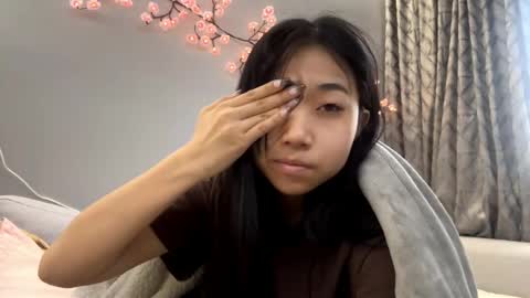 Mia online show from 20, 4, 2026