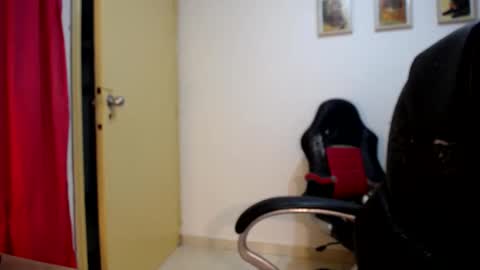 Dani and Alex online show from 1, 10, 2025