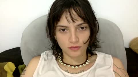   online show from 21, 2, 2025