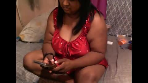 Snapshot of munniegalz1 chatting on 14, 2, 2025 your angel online show from 14, 2, 2025