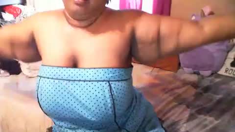 Snapshot of munniegalz1 chatting on 24, 2, 2025 your angel online show from 24, 2, 2025