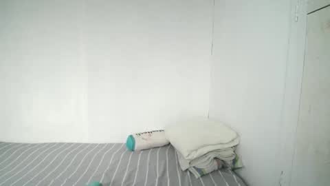 moan yeeka online show from 20, 12, 2024