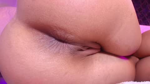 Snapshot of muriel_belovv chatting on 10, 1, 2025 Tell me Sofi online show from 10, 1, 2025