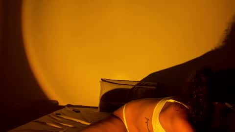 Murta que geme online show from 17, 4, 2026