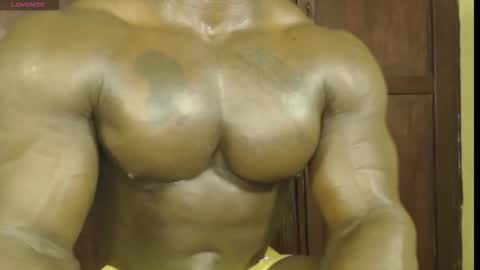 musclegod23 online show from 10, 11, 2025