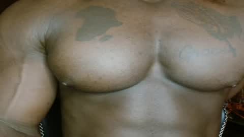 Snapshot of musclegodsammy23 chatting on 3, 7, 2026 musclegod23 online show from 3, 7, 2026
