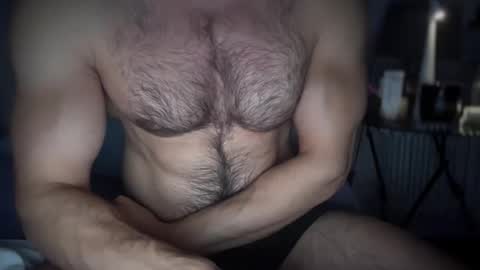 musclehair3 online show from 14, 10, 2025