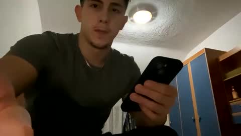 musclejunge72 online show from 29, 12, 2024