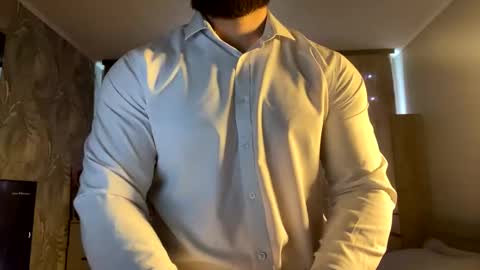 muscularjuggler online show from 10, 3, 2026