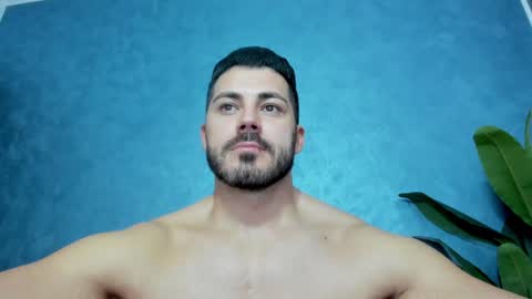 Snapshot of muscularmaster chatting on 25, 1, 2025 muscularmaster onlyfans online show from 25, 1, 2025