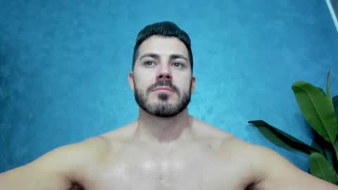 Snapshot of muscularmaster chatting on 28, 1, 2025 muscularmaster onlyfans online show from 28, 1, 2025