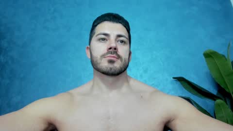 Snapshot of muscularmaster chatting on 31, 1, 2025 muscularmaster onlyfans online show from 31, 1, 2025