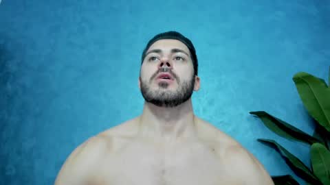 Snapshot of muscularmaster chatting on 6, 2, 2025 muscularmaster onlyfans online show from 6, 2, 2025