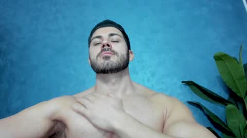 Snapshot of muscularmaster chatting on 6, 2, 2025 muscularmaster onlyfans online show from 6, 2, 2025