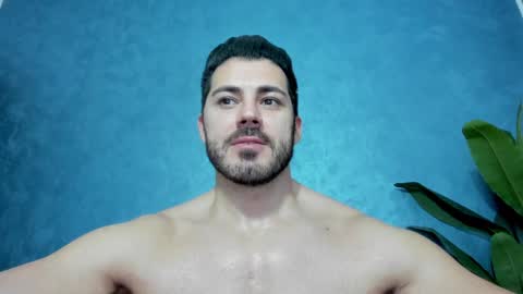 Snapshot of muscularmaster chatting on 8, 2, 2025 muscularmaster onlyfans online show from 8, 2, 2025