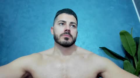 Snapshot of muscularmaster chatting on 14, 2, 2025 muscularmaster onlyfans online show from 14, 2, 2025