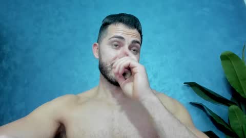 Snapshot of muscularmaster chatting on 17, 2, 2025 muscularmaster onlyfans online show from 17, 2, 2025