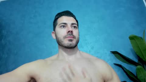 Snapshot of muscularmaster chatting on 4, 3, 2025 muscularmaster onlyfans online show from 4, 3, 2025