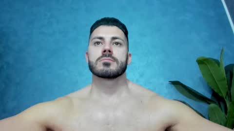 Snapshot of muscularmaster chatting on 8, 3, 2025 muscularmaster onlyfans online show from 8, 3, 2025