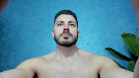 Snapshot of muscularmaster chatting on 10, 3, 2025 muscularmaster onlyfans online show from 10, 3, 2025