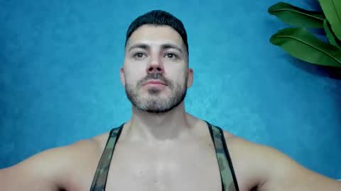 Snapshot of muscularmaster chatting on 17, 9, 2025 muscularmaster onlyfans online show from 17, 9, 2025