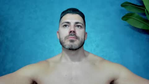 Snapshot of muscularmaster chatting on 18, 9, 2025 muscularmaster onlyfans online show from 18, 9, 2025