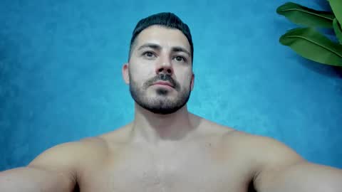 Snapshot of muscularmaster chatting on 21, 9, 2025 muscularmaster onlyfans online show from 21, 9, 2025