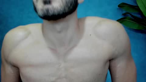 Snapshot of muscularmaster chatting on 2, 10, 2025 muscularmaster onlyfans online show from 2, 10, 2025