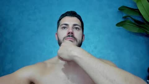 Snapshot of muscularmaster chatting on 4, 10, 2025 muscularmaster onlyfans online show from 4, 10, 2025