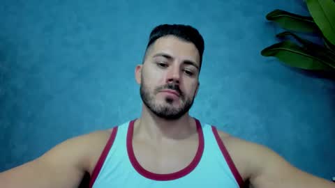 Snapshot of muscularmaster chatting on 13, 10, 2025 muscularmaster onlyfans online show from 13, 10, 2025