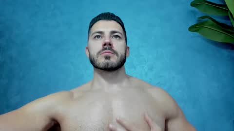 Snapshot of muscularmaster chatting on 16, 10, 2025 muscularmaster onlyfans online show from 16, 10, 2025