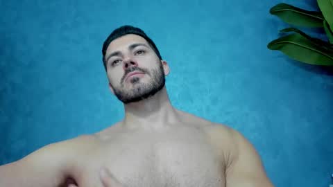 Snapshot of muscularmaster chatting on 24, 10, 2025 muscularmaster onlyfans online show from 24, 10, 2025