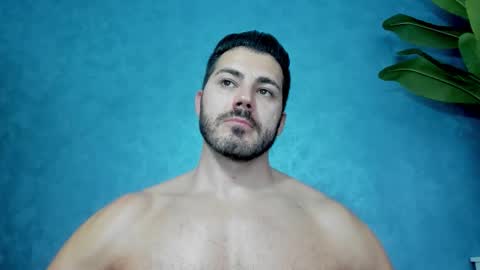 Snapshot of muscularmaster chatting on 30, 10, 2025 muscularmaster onlyfans online show from 30, 10, 2025