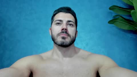 Snapshot of muscularmaster chatting on 31, 10, 2025 muscularmaster onlyfans online show from 31, 10, 2025