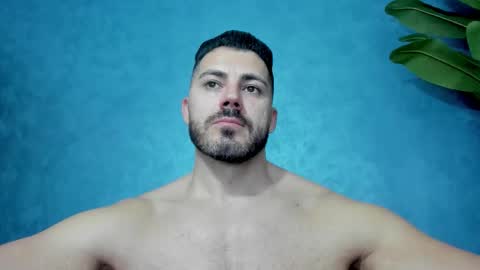 Snapshot of muscularmaster chatting on 1, 11, 2025 muscularmaster onlyfans online show from 1, 11, 2025