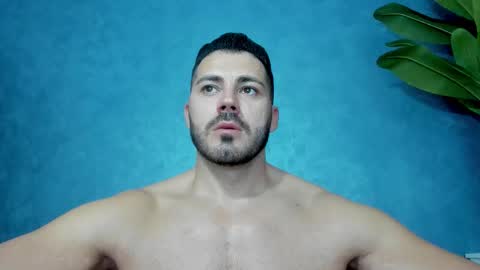 Snapshot of muscularmaster chatting on 4, 11, 2025 muscularmaster onlyfans online show from 4, 11, 2025