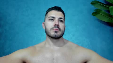 Snapshot of muscularmaster chatting on 4, 11, 2025 muscularmaster onlyfans online show from 4, 11, 2025