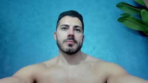 Snapshot of muscularmaster chatting on 11, 11, 2025 muscularmaster onlyfans online show from 11, 11, 2025