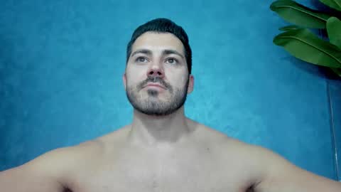 Snapshot of muscularmaster chatting on 17, 11, 2025 muscularmaster onlyfans online show from 17, 11, 2025