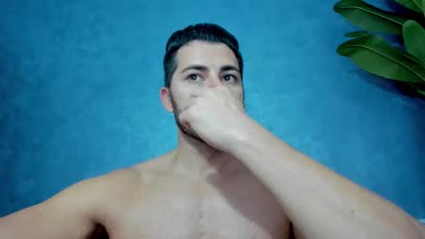 Snapshot of muscularmaster chatting on 21, 11, 2025 muscularmaster onlyfans online show from 21, 11, 2025