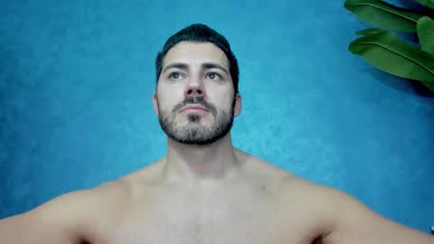 Snapshot of muscularmaster chatting on 25, 11, 2025 muscularmaster onlyfans online show from 25, 11, 2025