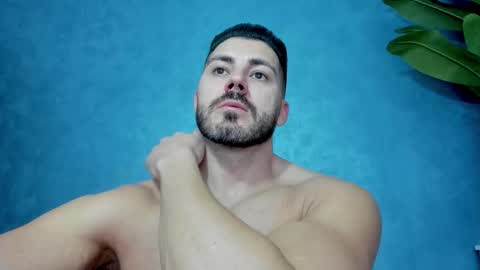 Snapshot of muscularmaster chatting on 29, 11, 2025 muscularmaster onlyfans online show from 29, 11, 2025