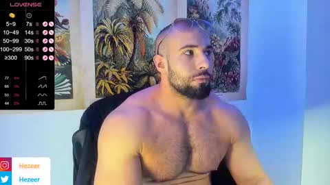 Snapshot of musculusx chatting on 4, 1, 2025 Musculus online show from 4, 1, 2025