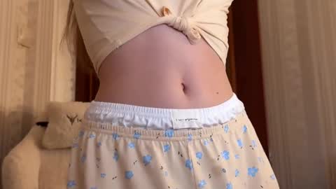 Snapshot of muse_d chatting on 17, 12, 2025 muse_d online show from 17, 12, 2025