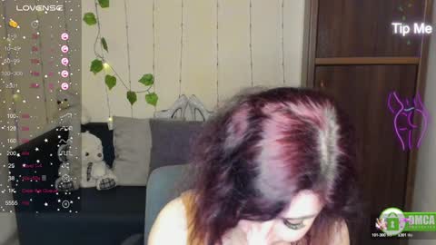 Jenya online show from 1, 2, 2025