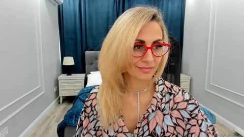 Snapshot of museofstage chatting on 23, 1, 2025 Diana online show from 23, 1, 2025