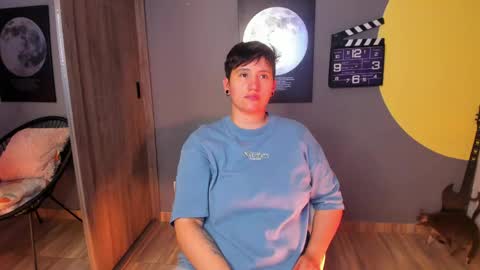 Snapshot of musicayluna chatting on 22, 5, 2026 VALENTINA Luna online show from 22, 5, 2026