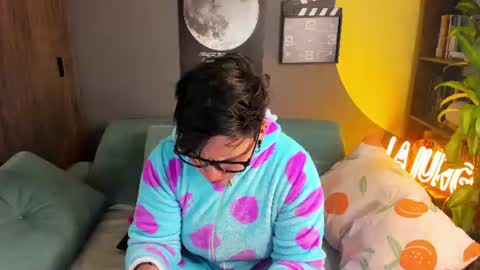 VALENTINA Luna  online show from 30, 7, 2026